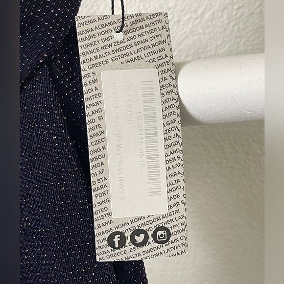 NWT Boohoo Metallic Halter Bodycon Mini Dress - Picture 9 of 11